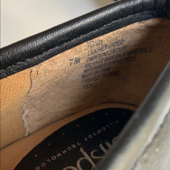 Softspots Women’s Leather Shoes - Picture 5 of 7